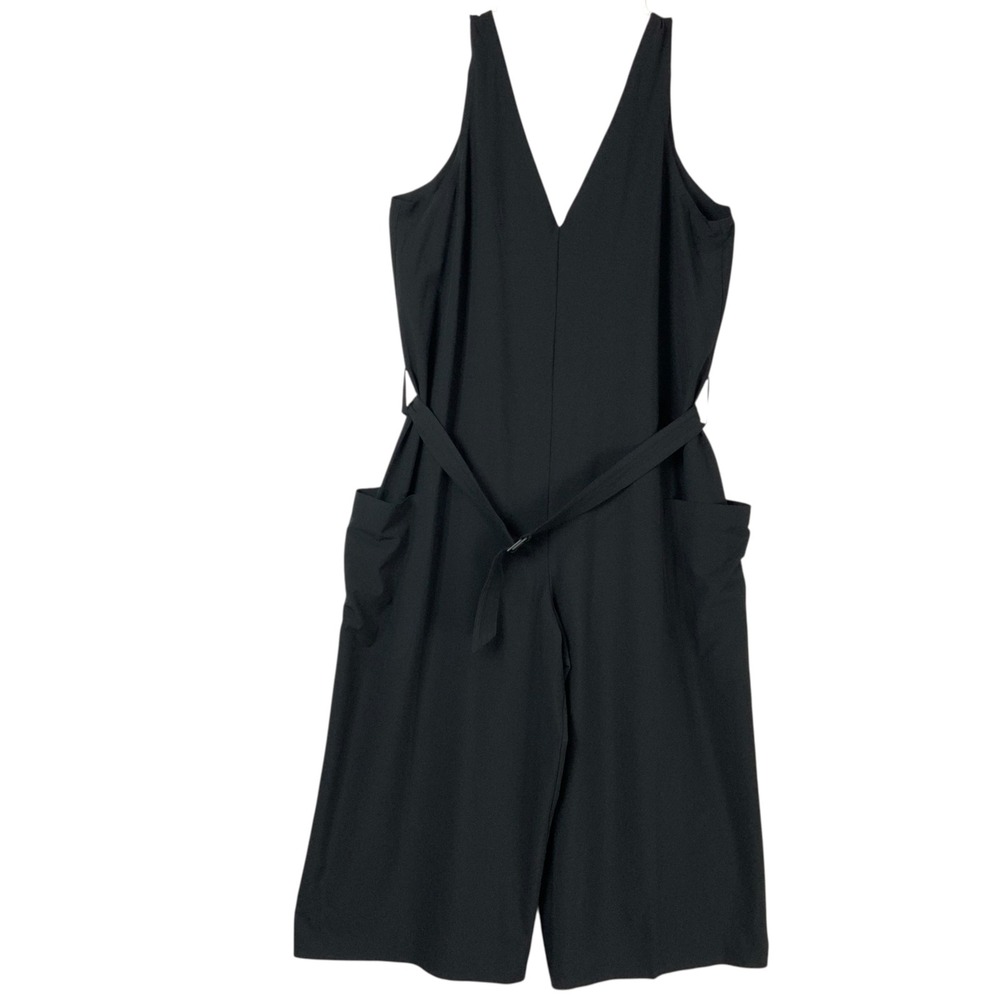 Athleta Black Wide Leg Jumpsuit M Pull-On V-Neck Sleeveless Belted Waist Pockets